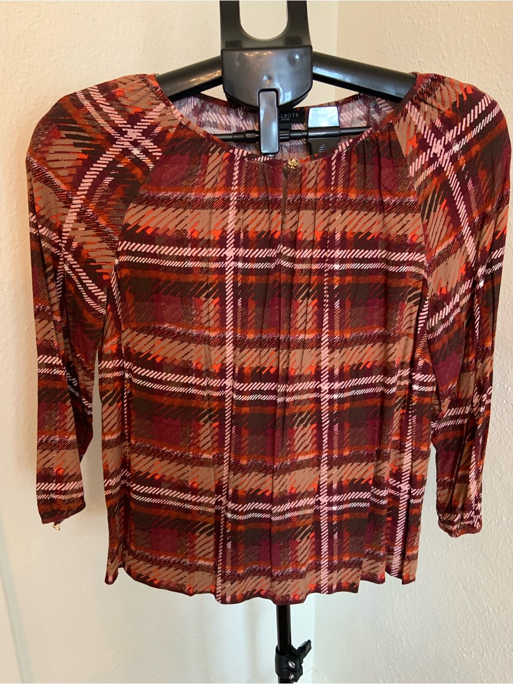 Talbots Plaid Long Sleeve Women's Blouse in Burgundy & Rust with gold buttons